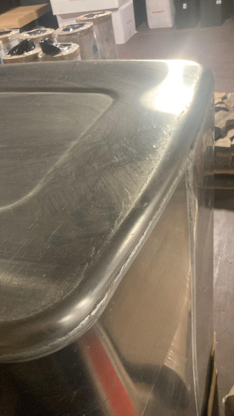 Топливный бак 530 л. полуоборотная крышка (№ 727613)